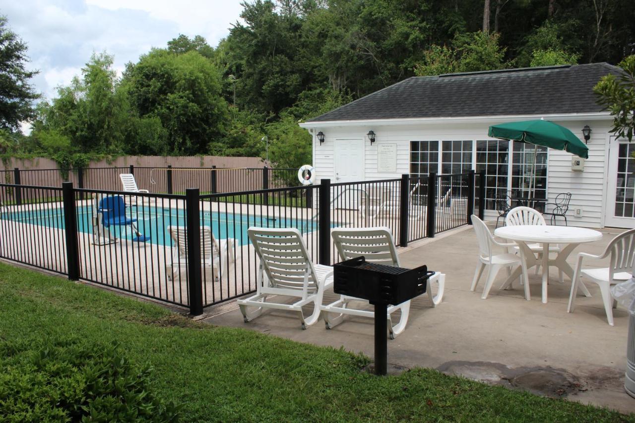 Quality Inn Lake City Exterior photo